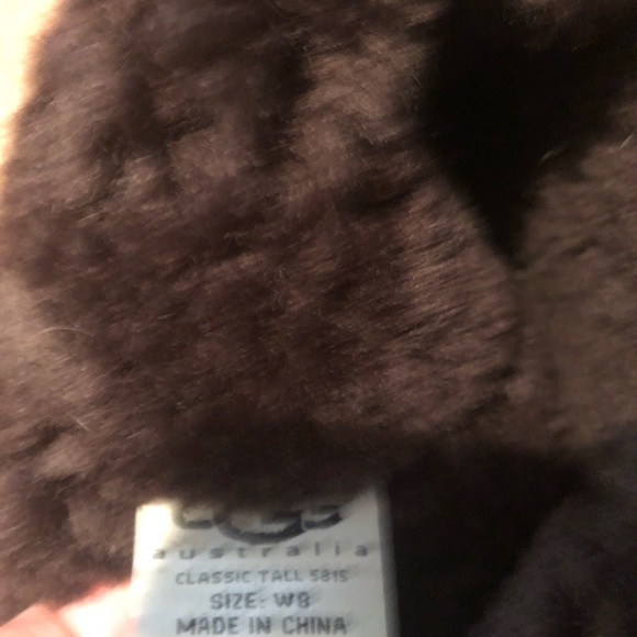 Tall chocolate uggs - Picture 2 of 3